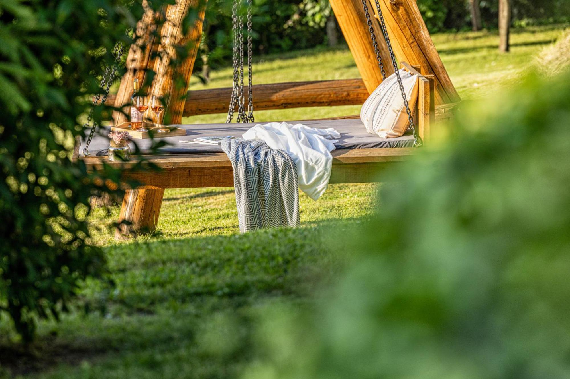 Wellnessparadies Mit Sauna Und Whirlpool คราโคอัมเซ ภายนอก รูปภาพ